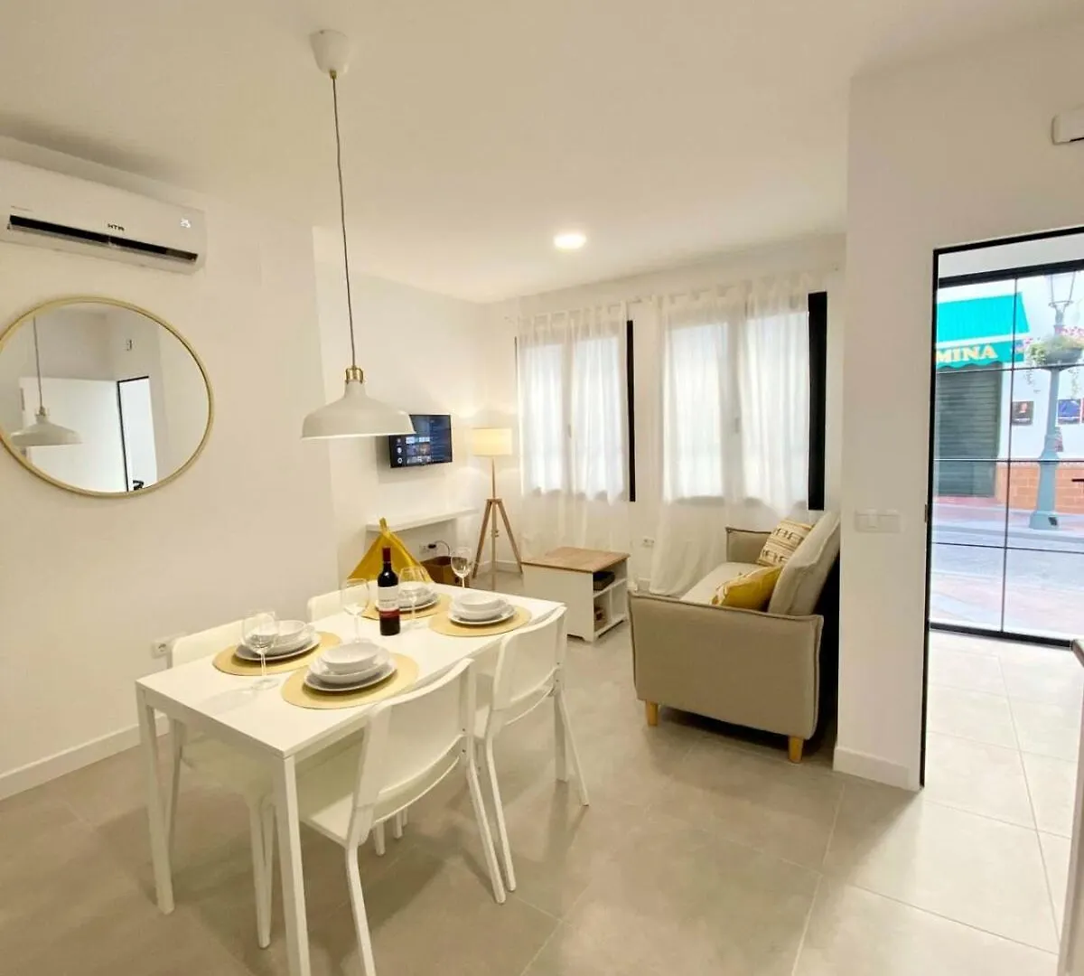 Shr047 Chic Estudio En El Centro De Nerja Διαμέρισμα